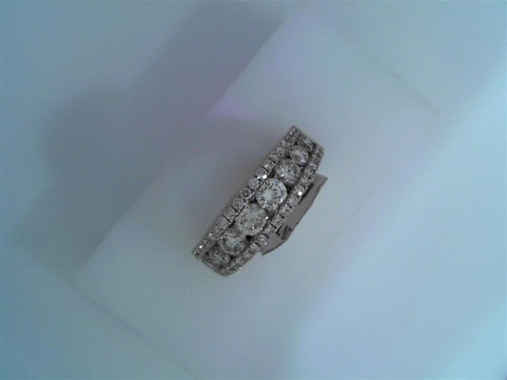 Diamond Wedding Bands  -  Women'